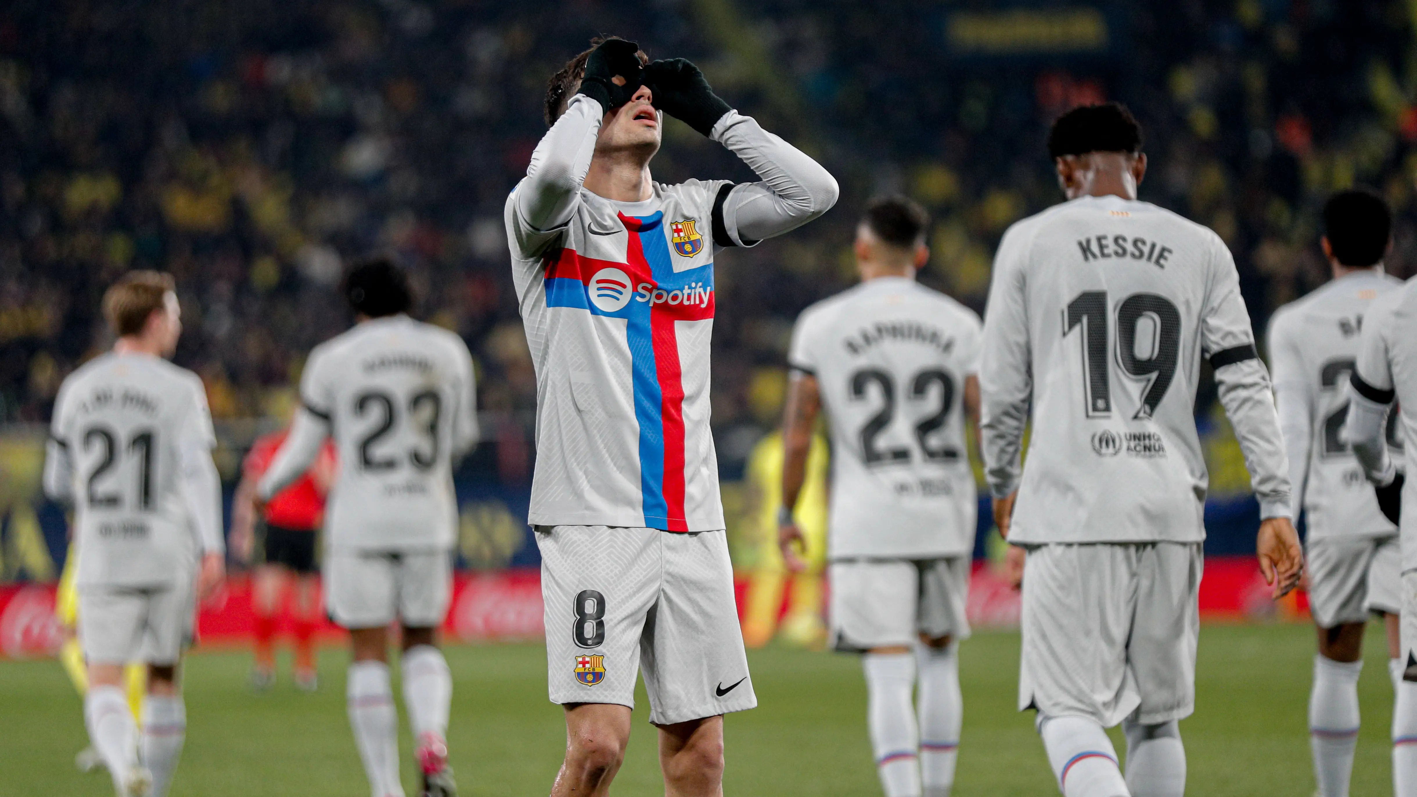 Pedri celebra su gol ante el Villarreal