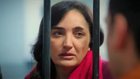En el último capítulo de 'Hermanos': Sengül y Orhan,desesperados, buscan una solución para ayudar a su hijo En el último capítulo de 'Hermanos': Sengül y Orhan,desesperados, buscan una solución para ayudar a su hijo