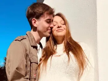 Zayra Gutiérrez y su novio Zayra Gutiérrez y su novio