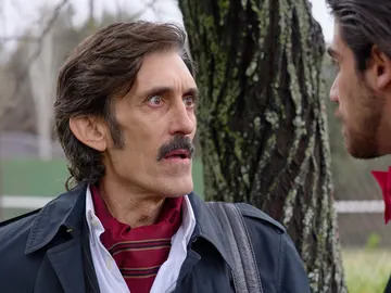 ¿Le han tendido una trampa a Jeros y Ciriaco?: La policía llega por sorpresa a la boda de Andrea y Alberto ¿Le han tendido una trampa a Jeros y Ciriaco?: La policía llega por sorpresa a la boda de Andrea y Alberto