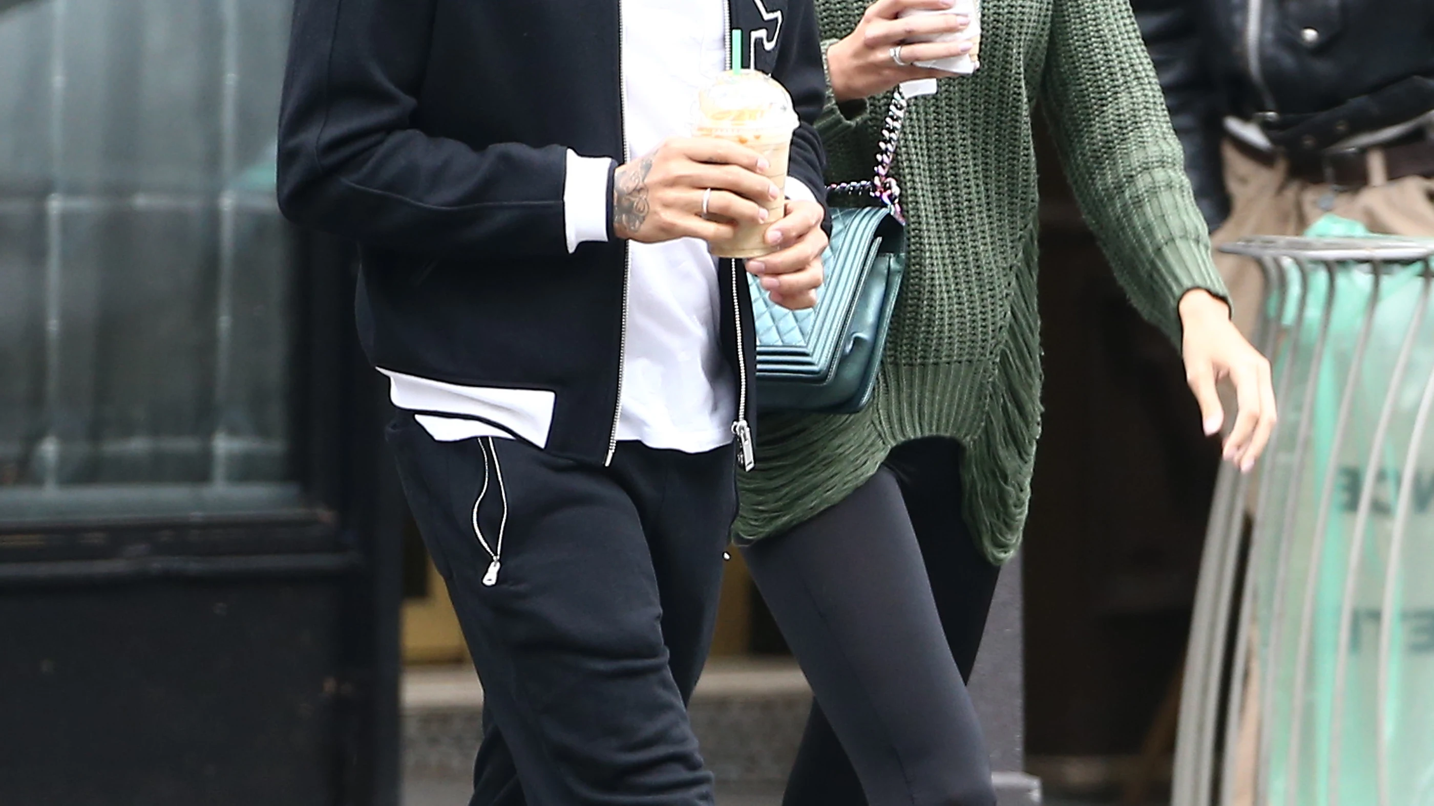 Dani Alves y Joana Sanz