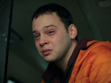 Oğulcan entra en prisi&oacute;n y se despide entre l&aacute;grimas de su familia: "Van a encerrarme"
