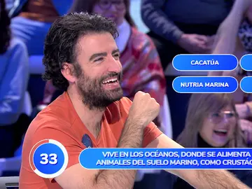 El tartamudeo de Rafa que provoca un ataque de risa en el equipo azul… ¡con acierto in extremis! El tartamudeo de Rafa que provoca un ataque de risa en el equipo azul… ¡con acierto in extremis!