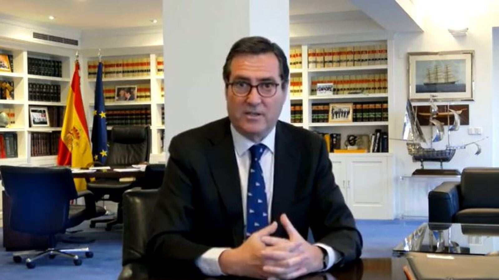 Garamendi pide perdón por su comentario a las críticas por su sueldo: 