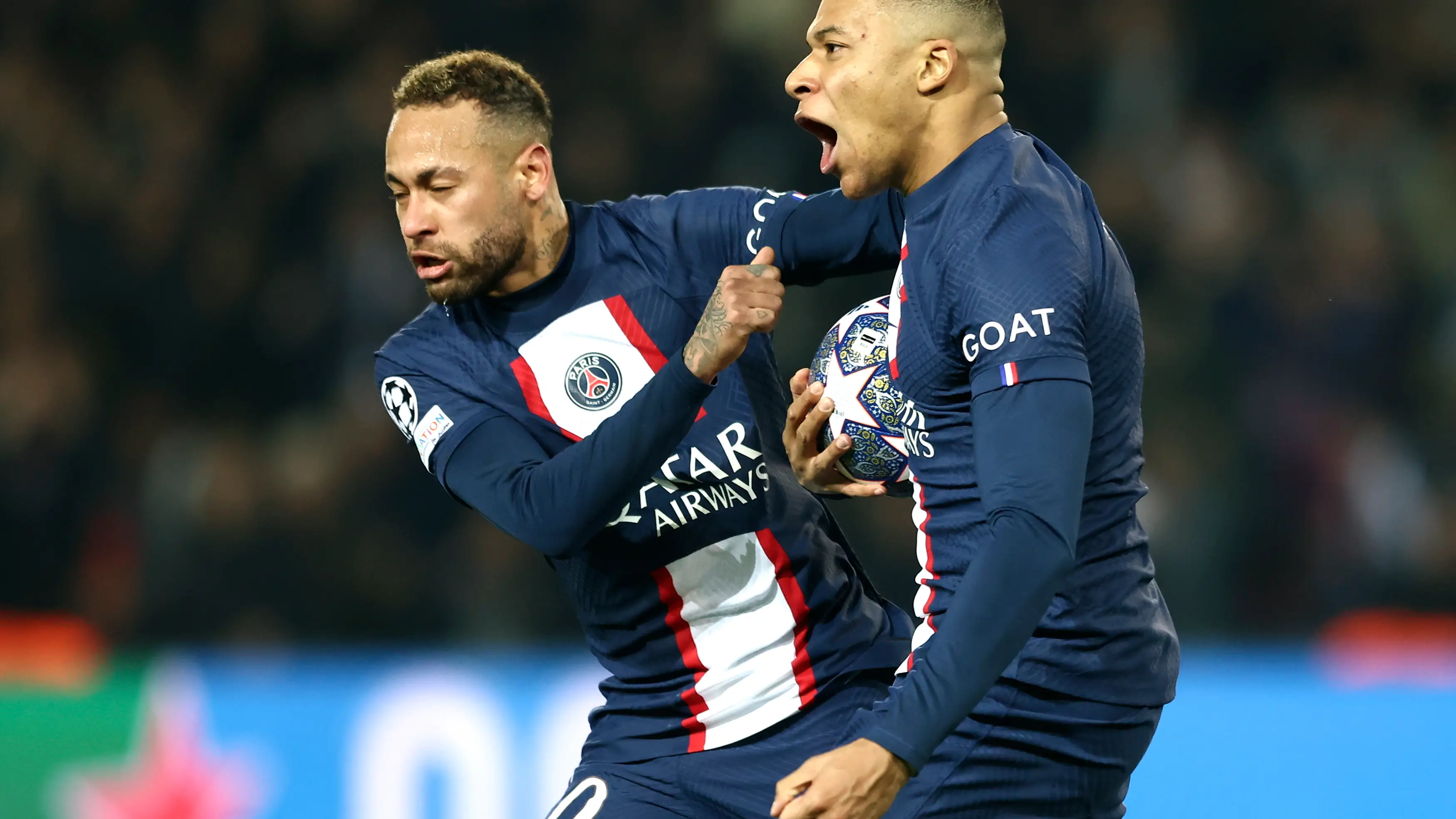 Kylian Mbappé, junto a Neymar en el partido ante el Bayern en la Champions Kylian Mbappé, junto a Neymar en el partido ante el Bayern en la Champions