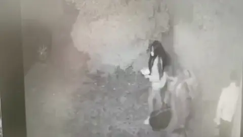 Imagen del robo en Atrio Imagen del robo en Atrio