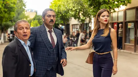 Disparan a Çolak en presencia de Züleyha… ¿Habrá muerto o será parte del plan? Disparan a Çolak en presencia de Züleyha… ¿Habrá muerto o será parte del plan?