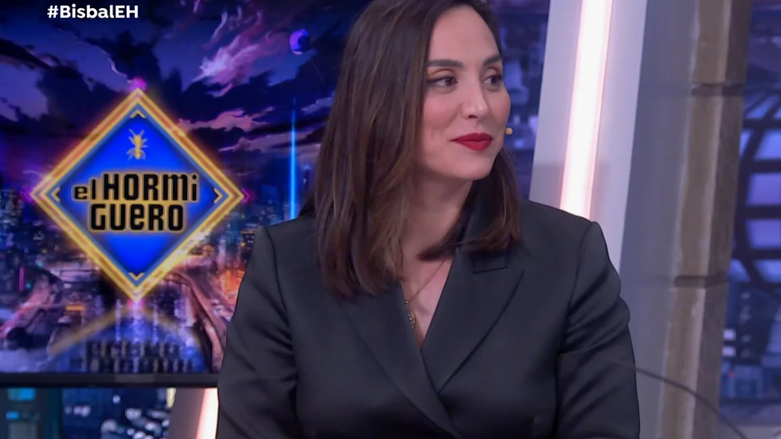 El "momento de Premio Pulitzer" que termin&oacute; con Tamara Falc&oacute; en el suelo