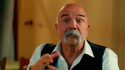 Çolak acusa a Züleyha de querer convertirse en la mujer más rica de Turquía Çolak acusa a Züleyha de querer convertirse en la mujer más rica de Turquía