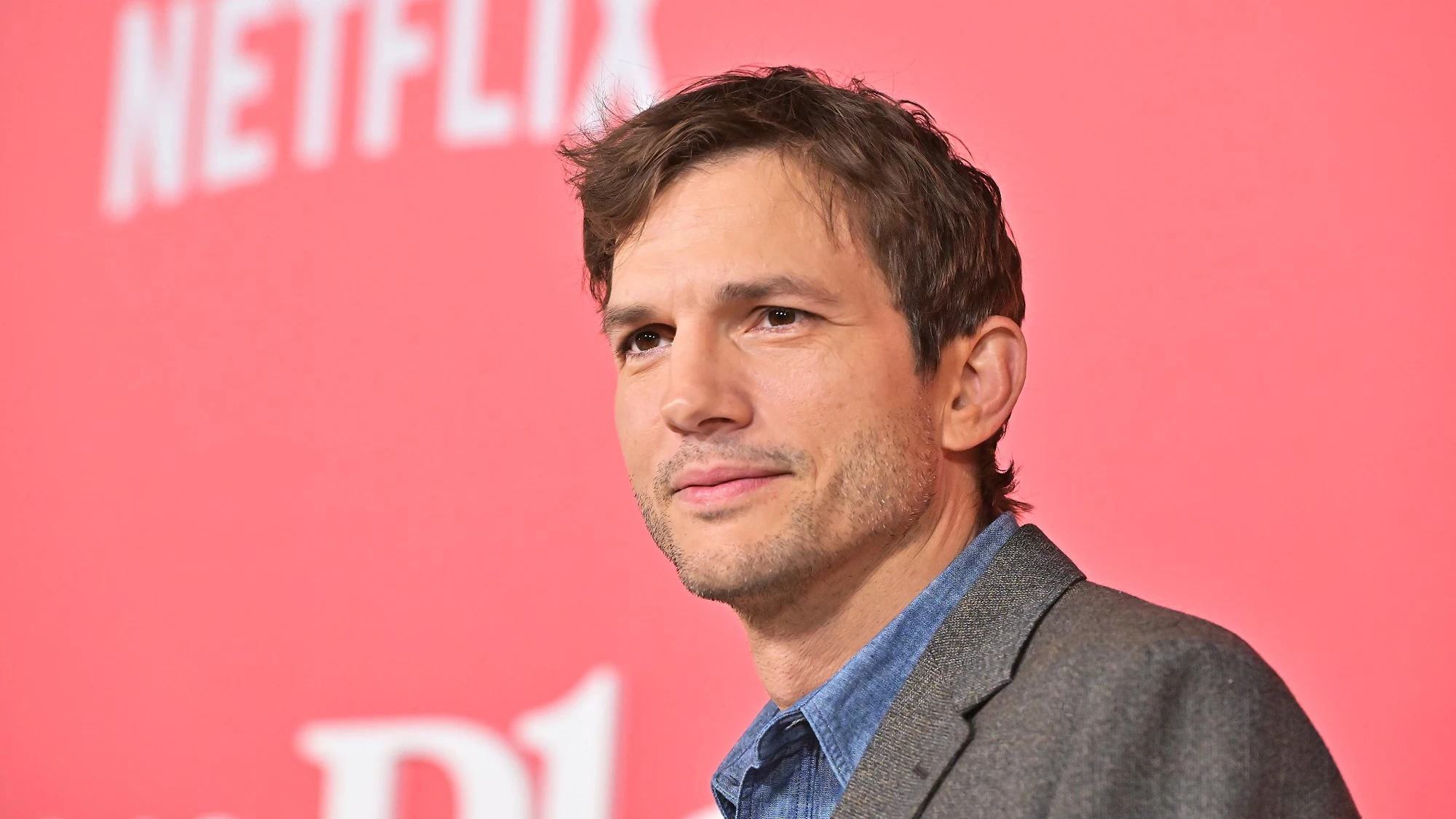 Ashton Kutcher Ashton Kutcher