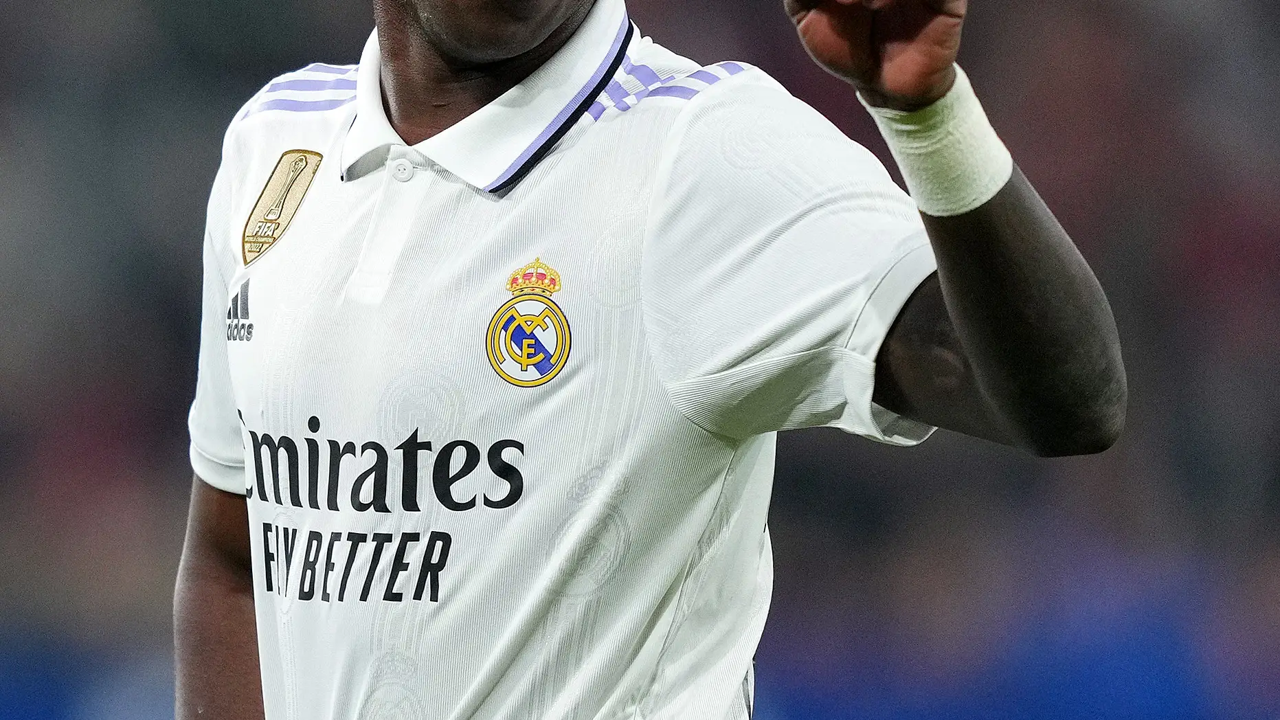 Vin&iacute;cius, durante el partido del Madrid en El Sadar
