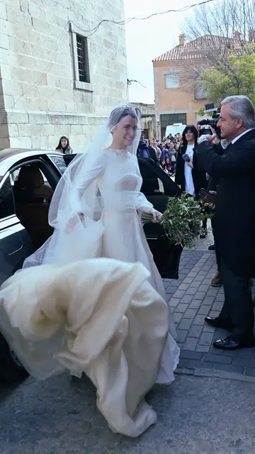 Ana Sainz luciendo su vestido de boda Ana Sainz luciendo su vestido de boda