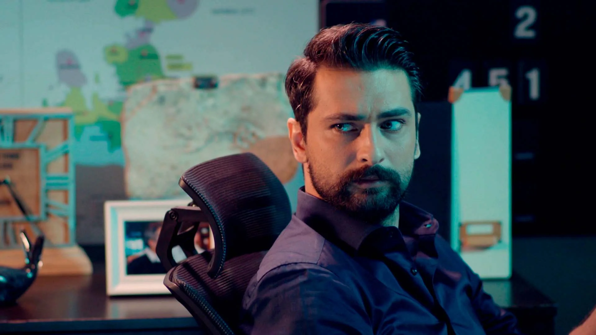 Zeynep va a ver a Alihan: “Quédate, por favor” Zeynep va a ver a Alihan: “Quédate, por favor”