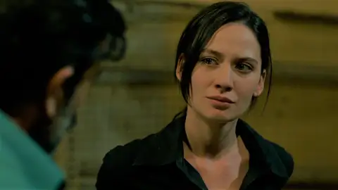 Betül se arrepiente de todo lo sucedido con Abdülkadir, pero él no la cree: “Estás mintiendo” Betül se arrepiente de todo lo sucedido con Abdülkadir, pero él no la cree: “Estás mintiendo”