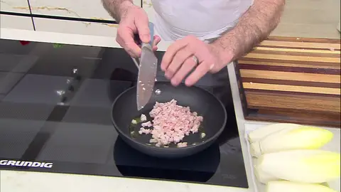 Saltéala brevemente hasta que se dore Saltéala brevemente hasta que se dore