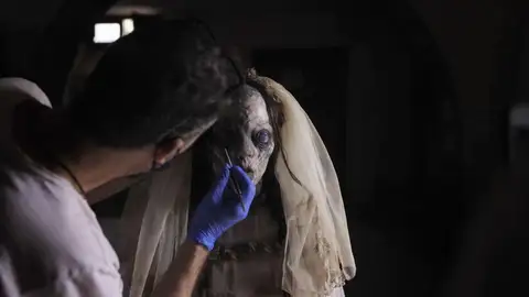 La niña de la comunión La niña de la comunión