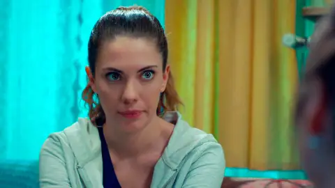 Yildiz le pide a Zeynep que no le deje ver Halit: “Él quiere estar conmigo” Yildiz le pide a Zeynep que no le deje ver Halit: “Él quiere estar conmigo”