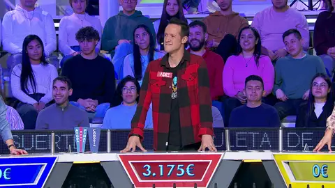 El piercing en la lengua de Adri casi le lleva a perder 3.175 euros… ¡por la pronunciación! El piercing en la lengua de Adri casi le lleva a perder 3.175 euros… ¡por la pronunciación!