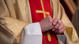 Un sacerdote Un sacerdote