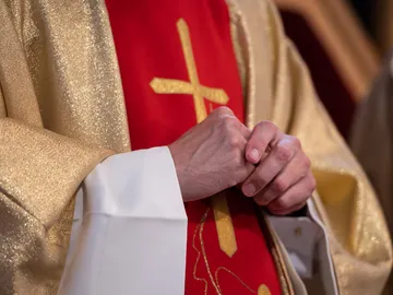 Un sacerdote Un sacerdote