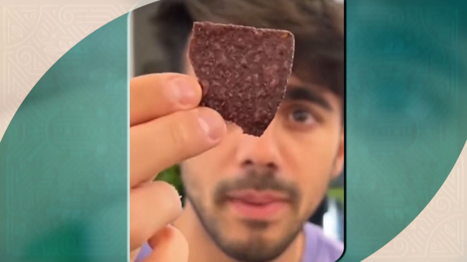 Comer una patata extremadamente picante: el nuevo y peligroso reto viral de las redes sociales