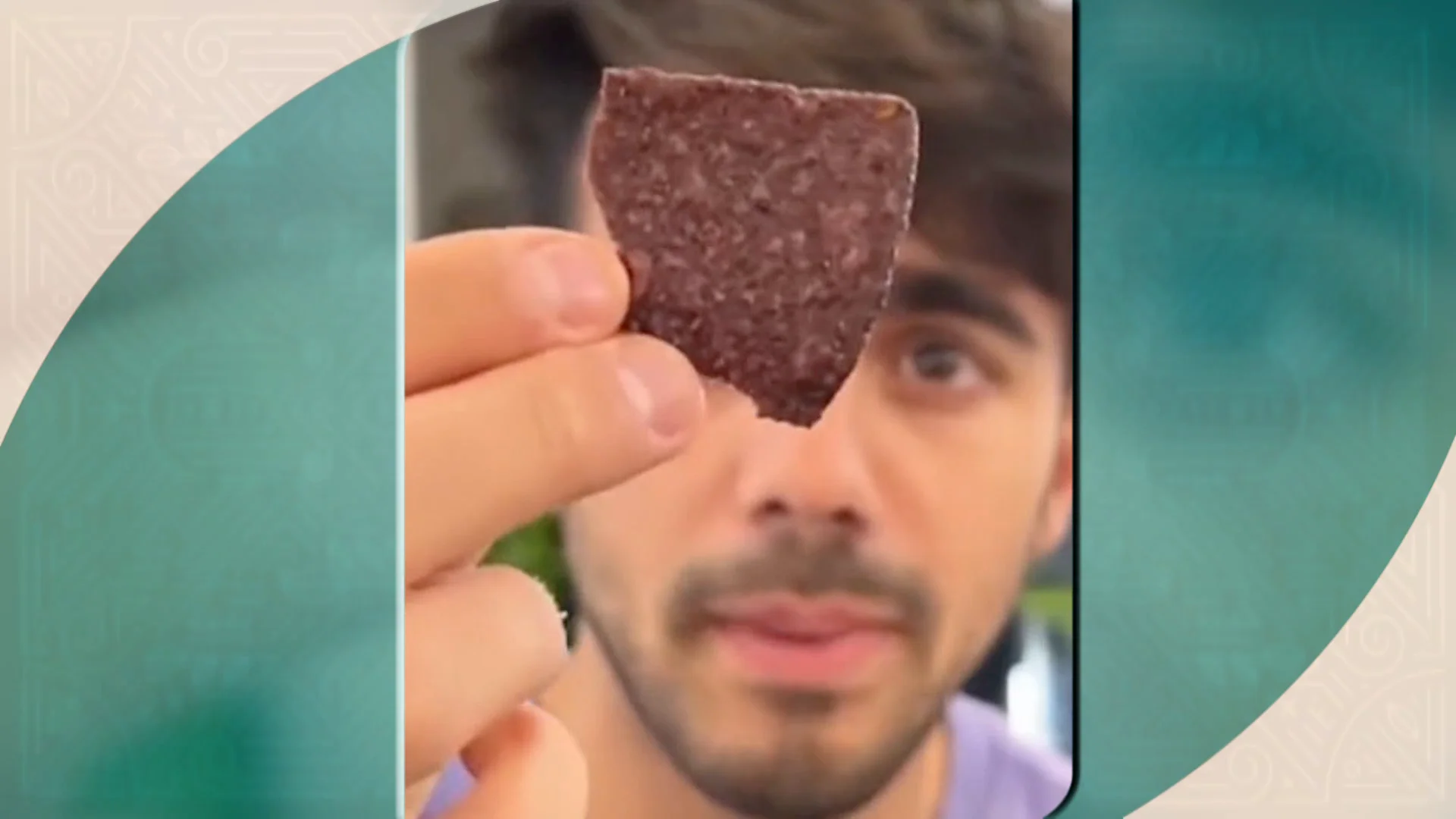 Comer una patata extremadamente picante: el nuevo y peligroso reto viral de las redes sociales