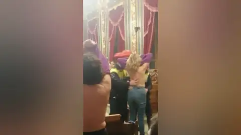 El vídeo de la protesta en el pleno El vídeo de la protesta en el pleno