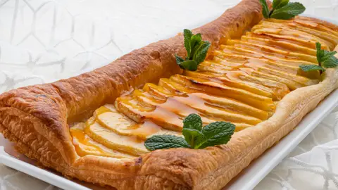 El postre "fácil, rico y distinto" de Karlos Arguiñano: hojaldre de manzana y crema El postre "fácil, rico y distinto" de Karlos Arguiñano: hojaldre de manzana y crema