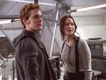 Sam Claflin y Jennifer Lawrence en 'Los Juegos del Hambre' Sam Claflin y Jennifer Lawrence en 'Los Juegos del Hambre'