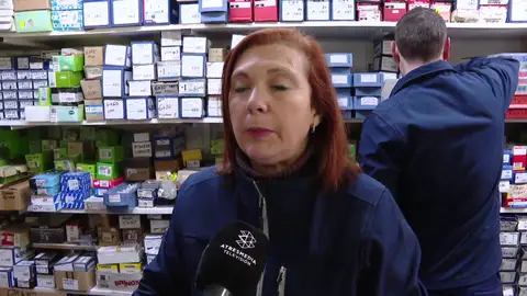 Nuria, la dueña de la ferretería de Maracena Nuria, la dueña de la ferretería de Maracena