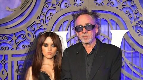 Jenna Ortega y Tim Burton 'Miércoles'