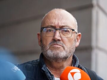El exdiputado nacional del PSOE Juan Bernardo Fuentes tras declarar por el caso Mediador