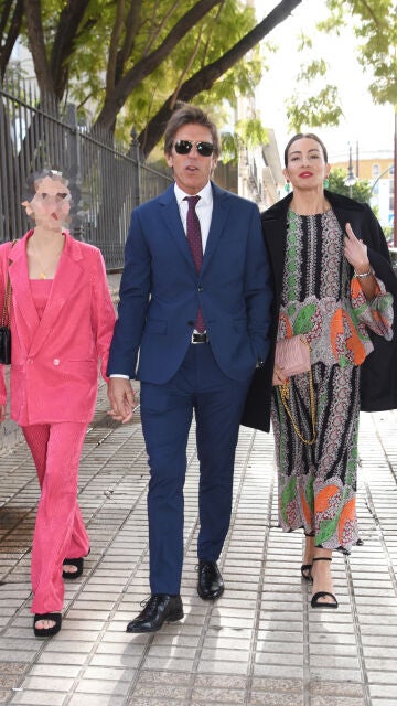 Manuel Díaz junto a su familia