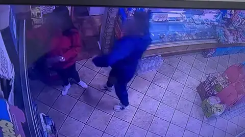 Momento de la agresión en Petrer Momento de la agresión en Petrer