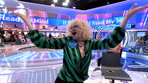 ¡Espectacular pleno! Pablo Carbonell ‘regala’ la victoria a Esther Arroyo en ‘La Pista’ ¡Espectacular pleno! Pablo Carbonell ‘regala’ la victoria a Esther Arroyo en ‘La Pista’