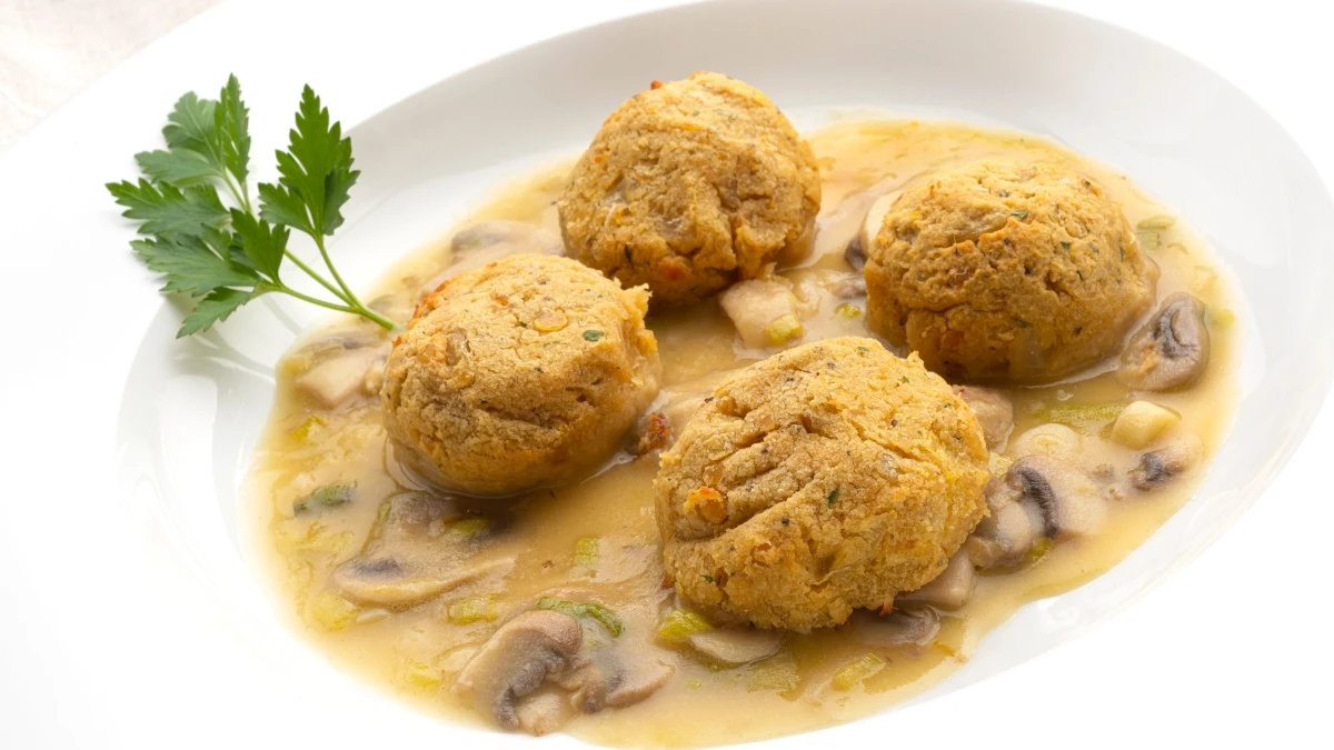 Albóndigas de lentejas, una receta original y saludable de Karlos Arguiñano Albóndigas de lentejas, una receta original y saludable de Karlos Arguiñano