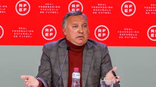 El presidente del Comit&eacute; T&eacute;cnico de &Aacute;rbitros, Luis Medina Cantalejo, en Las Rozas