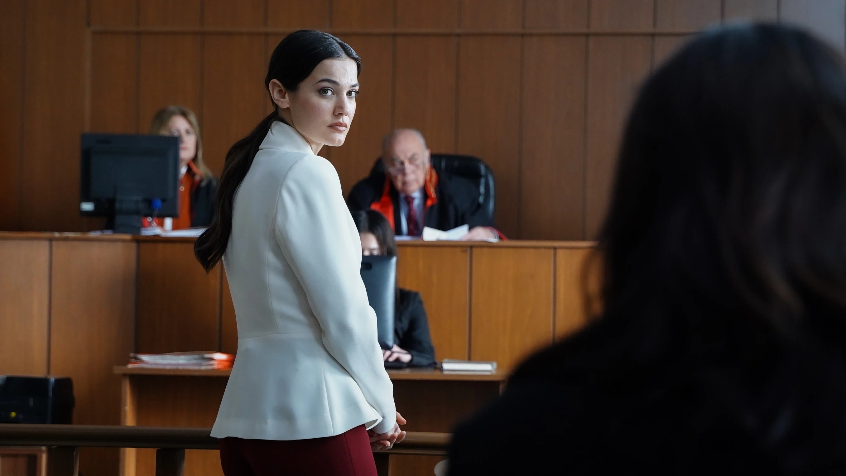 Avance de ‘Secretos de familia’: Ceylin, más cerca de descubrir quién contrató a Niyazi para acabar con Engin antes de enfrentarse a la decisión del juez Avance de ‘Secretos de familia’: Ceylin, más cerca de descubrir quién contrató a Niyazi para acabar con Engin antes de enfrentarse a la decisión del juez