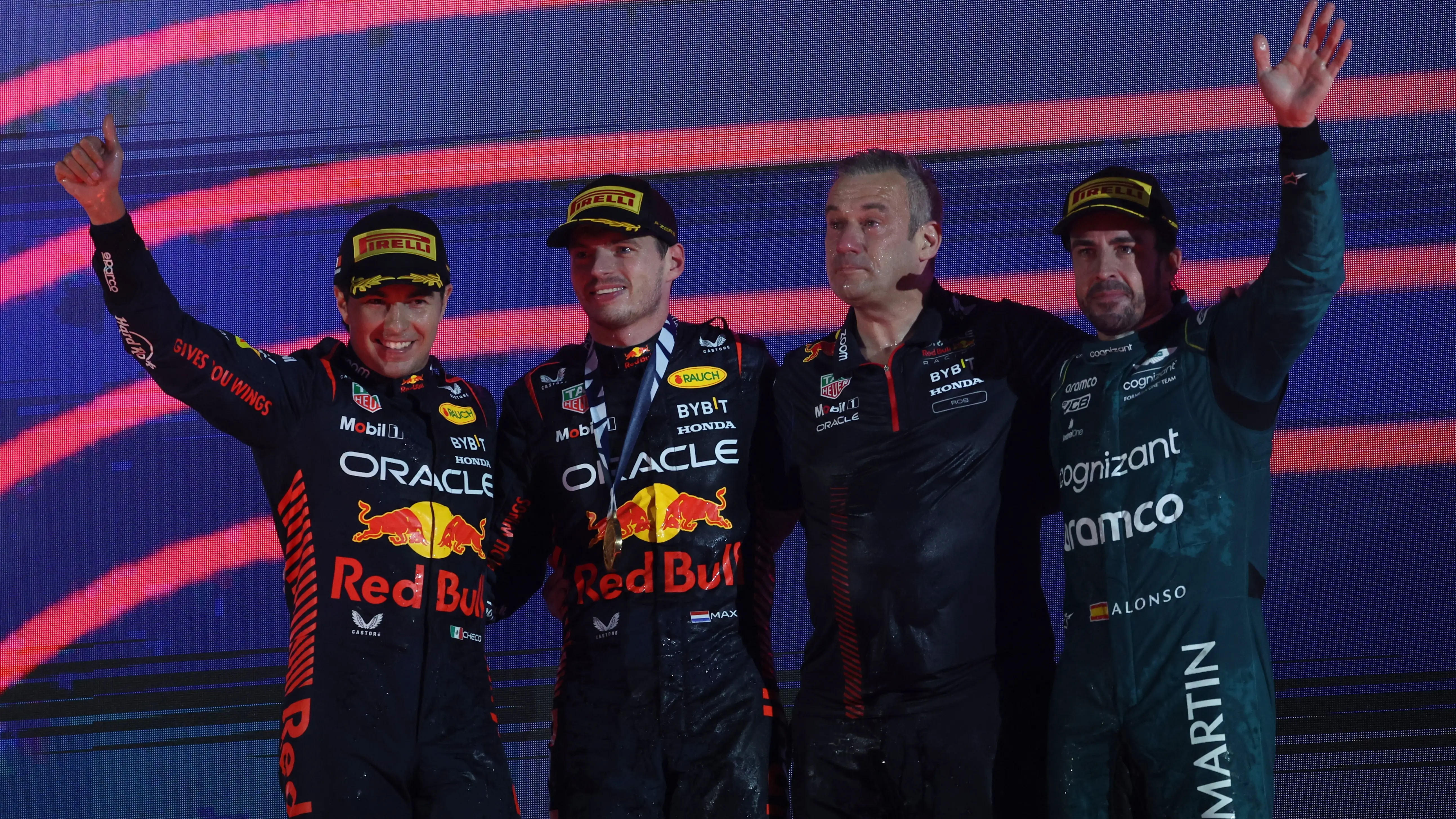Verstappen 1º, Pérez 2º y Alonso 3º en el GP de Bahréin Verstappen 1º, Pérez 2º y Alonso 3º en el GP de Bahréin