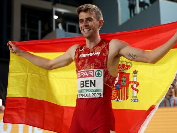 Adrián Ben, campeón de Europa de pista cubierta en 800