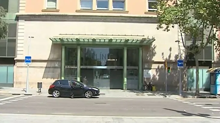 El Hospital Clinic de Barcelona El Hospital Clinic de Barcelona