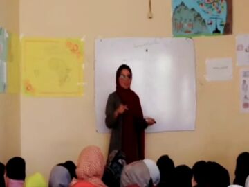 Esta es la mayor escuela clandestina para niñas de Afganistán