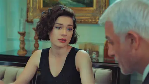 Halit niega a Zehra su ayuda para montar la clínica estética… ¿Qué hará ahora? Halit niega a Zehra su ayuda para montar la clínica estética… ¿Qué hará ahora?