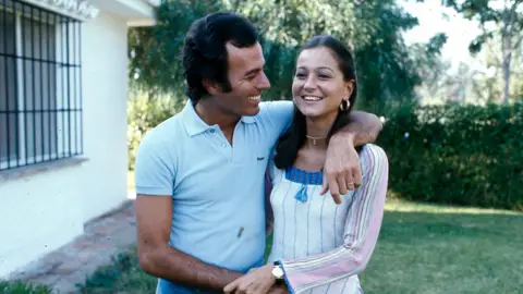 Isabel Preysler y Julio Iglesias Isabel Preysler y Julio Iglesias