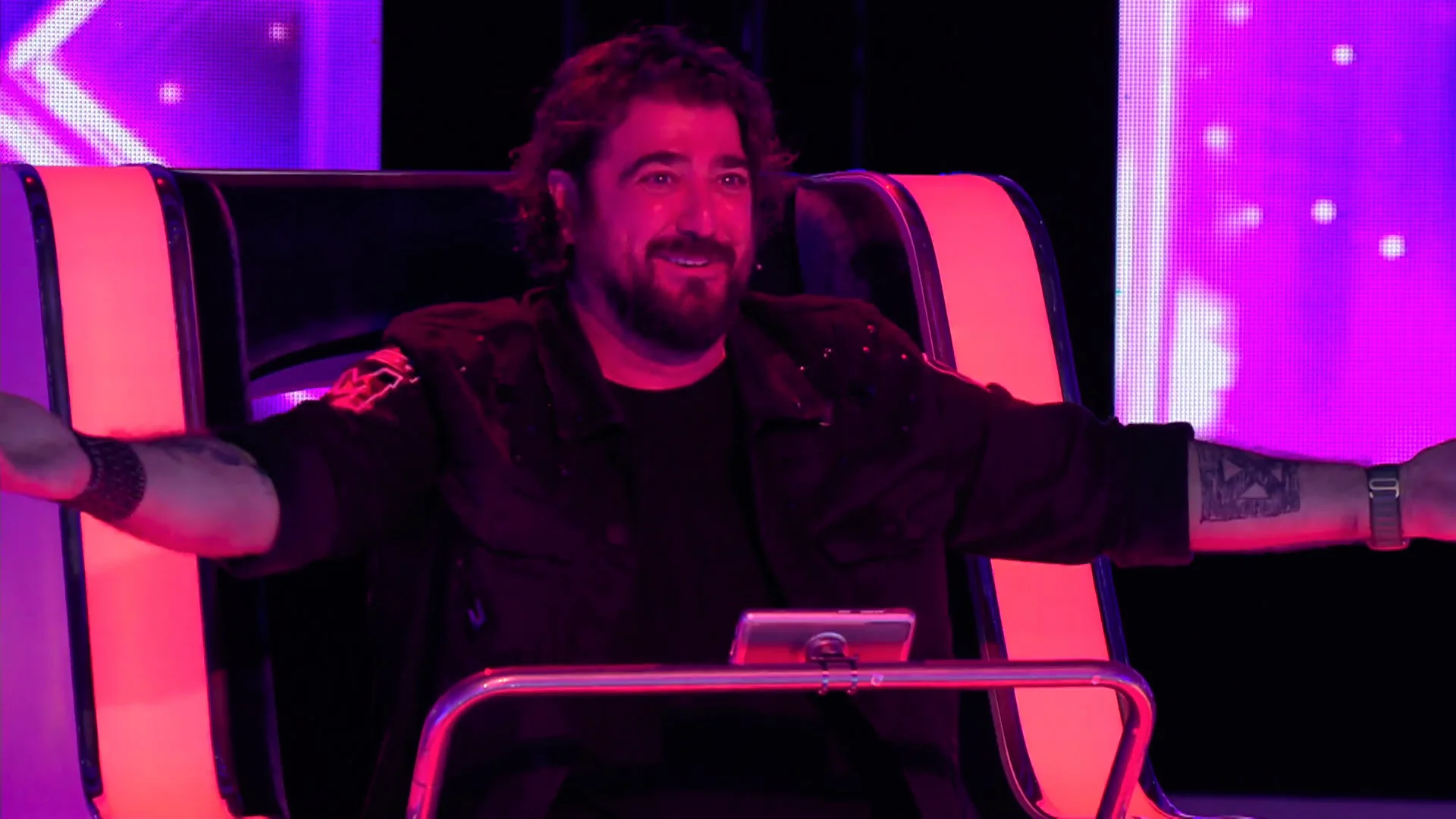 “Qué poca credibilidad tengo”: Antonio Orozco, ignorado por el primer concursante de ‘El círculo de los famosos’ “Qué poca credibilidad tengo”: Antonio Orozco, ignorado por el primer concursante de ‘El círculo de los famosos’