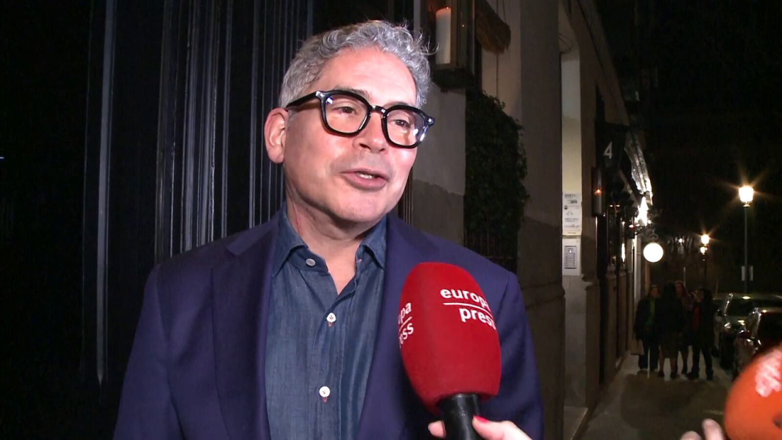 El ¿cambio de actitud? de Boris Izaguirre con la prensa al preguntarle por Tamara Falcó: 