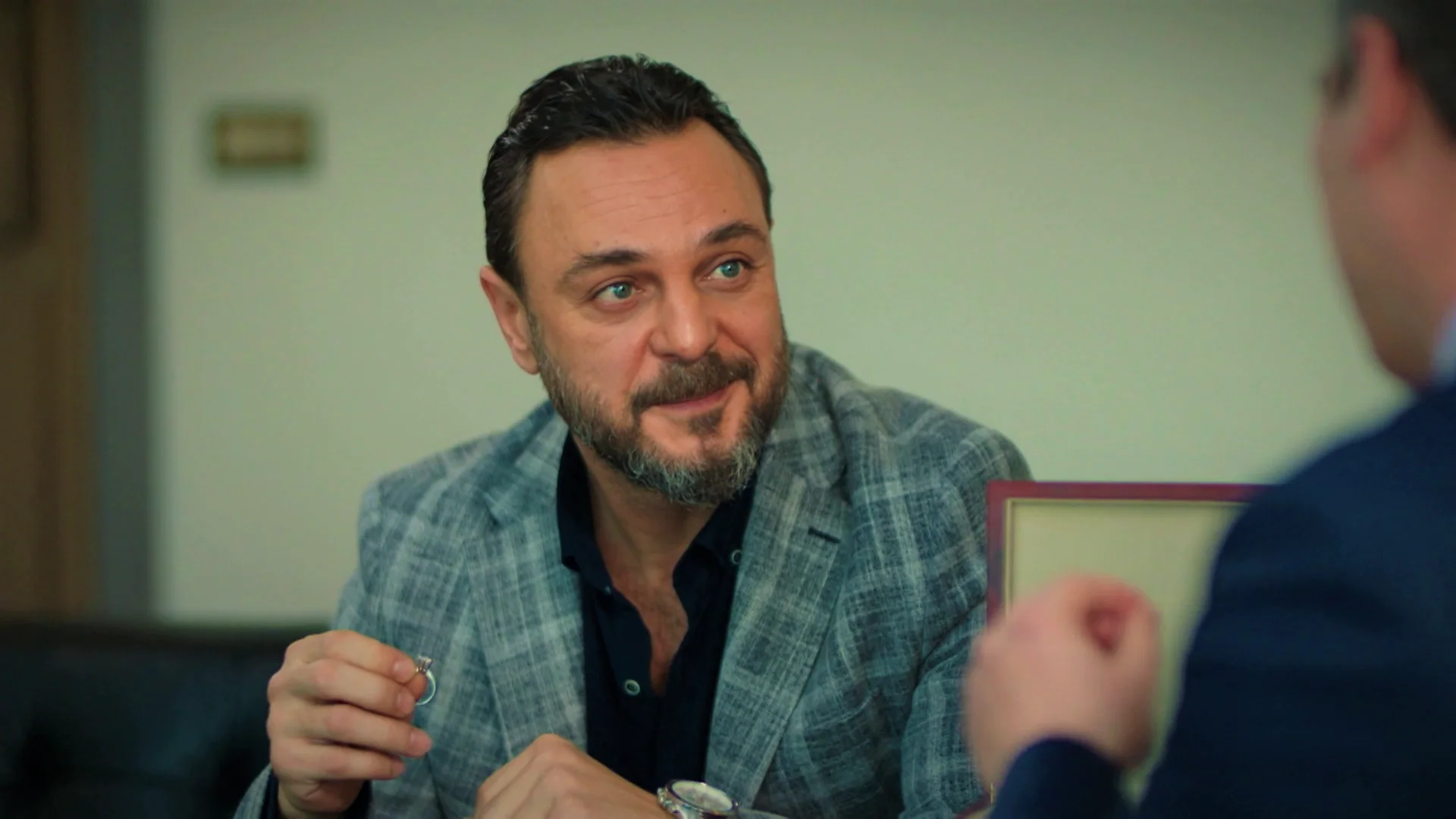 En el próximo capítulo de 'Hermanos': Resul, decidido a pedirle matrimonio a Suzan... ¿Aceptará? En el próximo capítulo de 'Hermanos': Resul, decidido a pedirle matrimonio a Suzan... ¿Aceptará?
