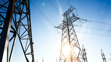 Líneas eléctricas de alta tensión Líneas eléctricas de alta tensión