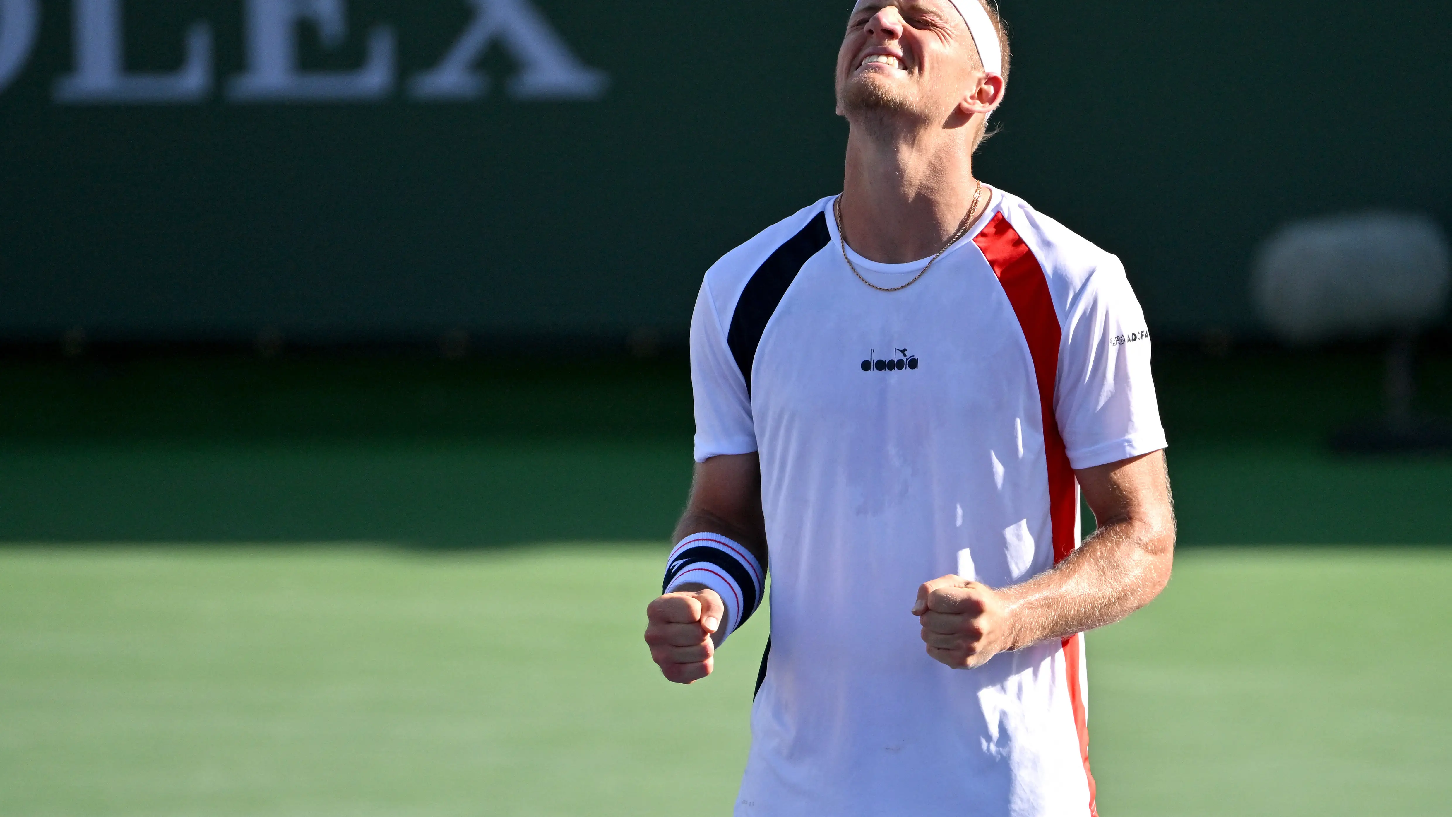 Alejandro Davidovich celebra su victoria ante Cristian Gar&iacute;n