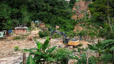 Las lluvias en el norte de Brasil provocan grandes deslizamientos de tierra